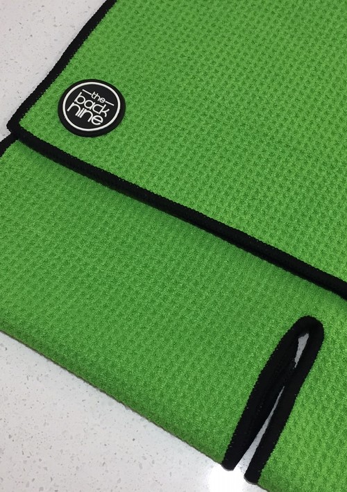 https://files.golfer.com.au/uploads/website_image/product/72855/vertical_Aqua_Pro_Waffle_Weave_Caddy_Towel_Centre_Slit_Lime_Black2.jpg